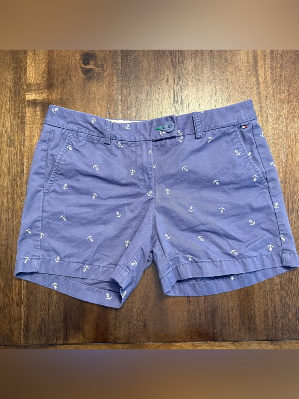 Tommy Hilfiger Navy Shorts with White Anchor Nautical Theme Women Sz 6 Preowned